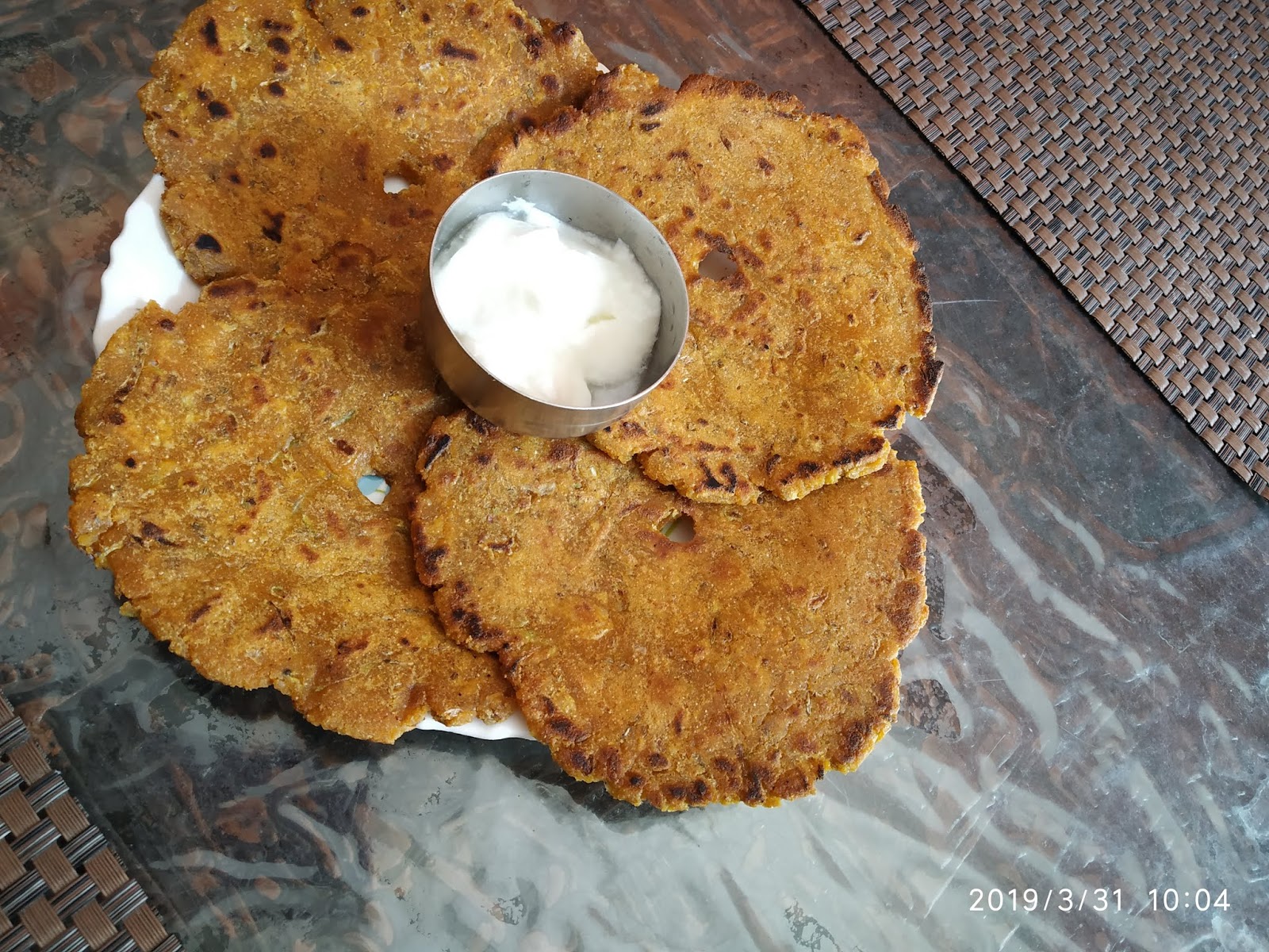 Thalipeeth (Jowar Thalipeeth)