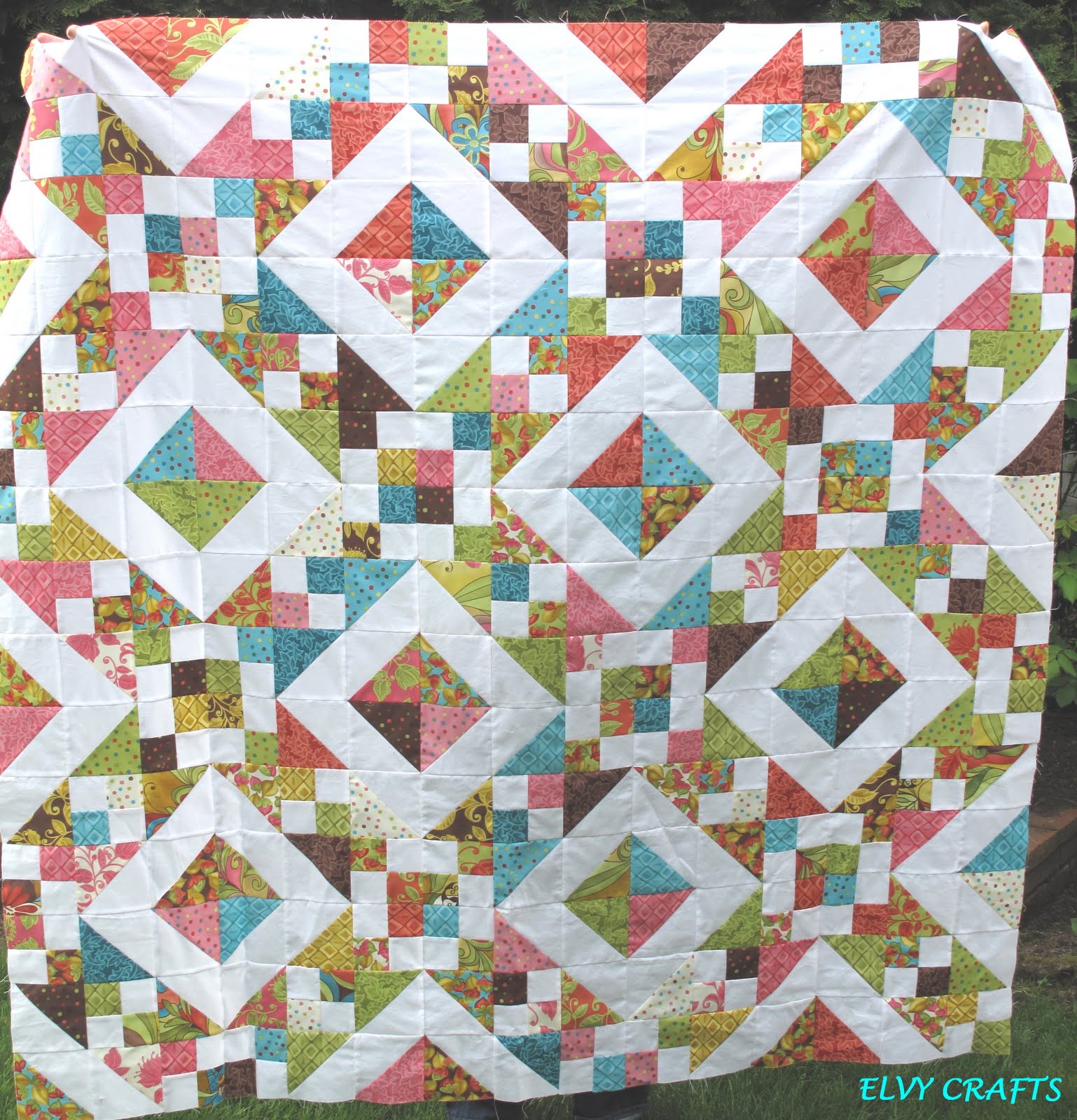 Elvy Crafts: Charm Pack Quilt Along