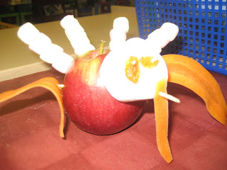 A Grade One Nut and Her Squirrelly Crew: I Heard Mr. Turkey Say