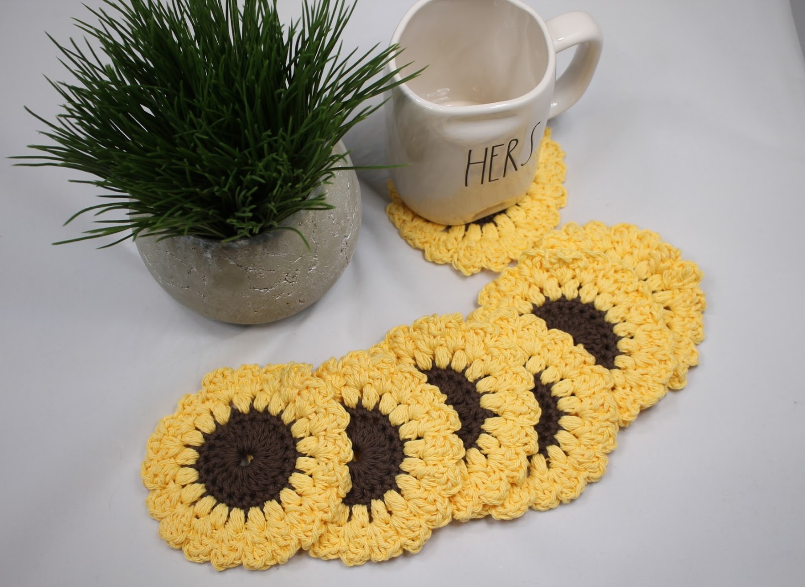 Crochet Sunflower Coaster Pattern Crochet sunflower coaster pattern