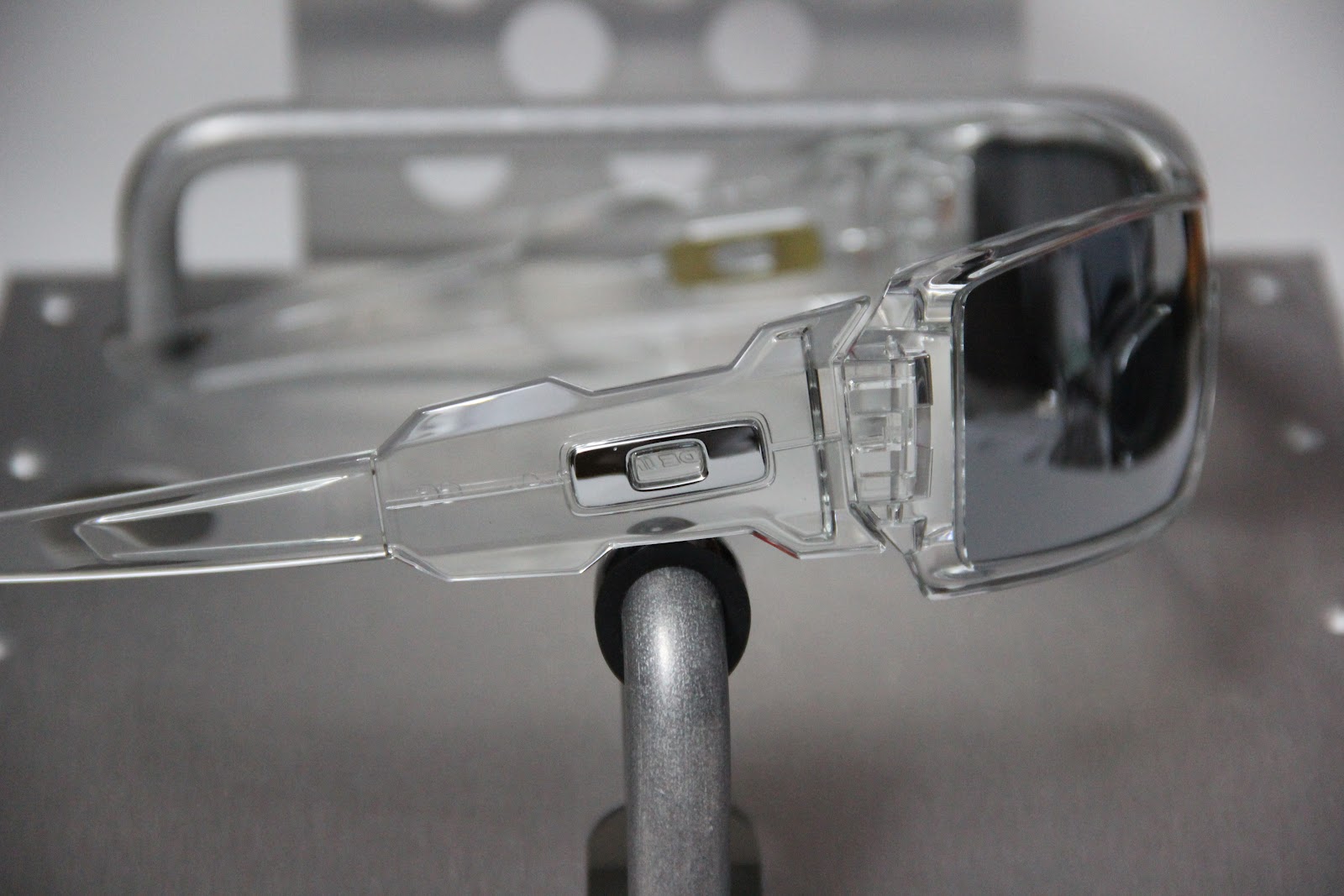 oakley thinlink polarized