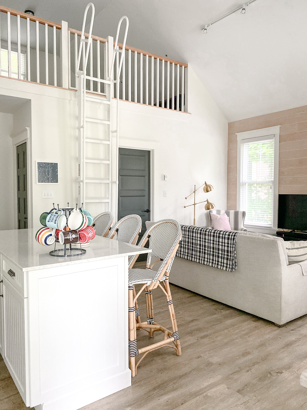 11 Summer Cottage Decorating Ideas Rambling Renovators