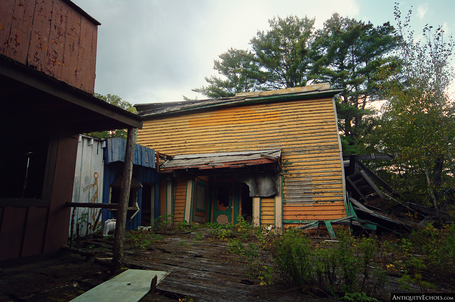 Frontier Town - The Old Amusement Hall