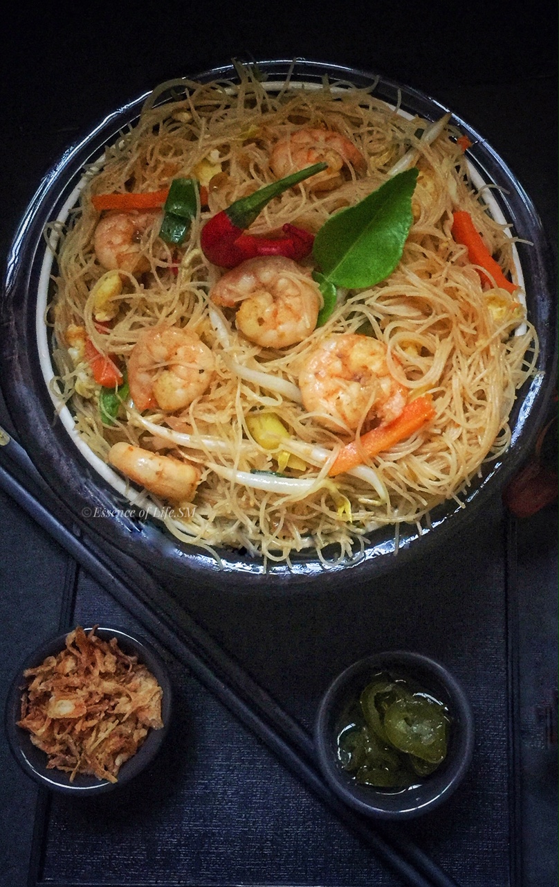 TOM YUM FRIED BIHUN(RICE NOODLES)