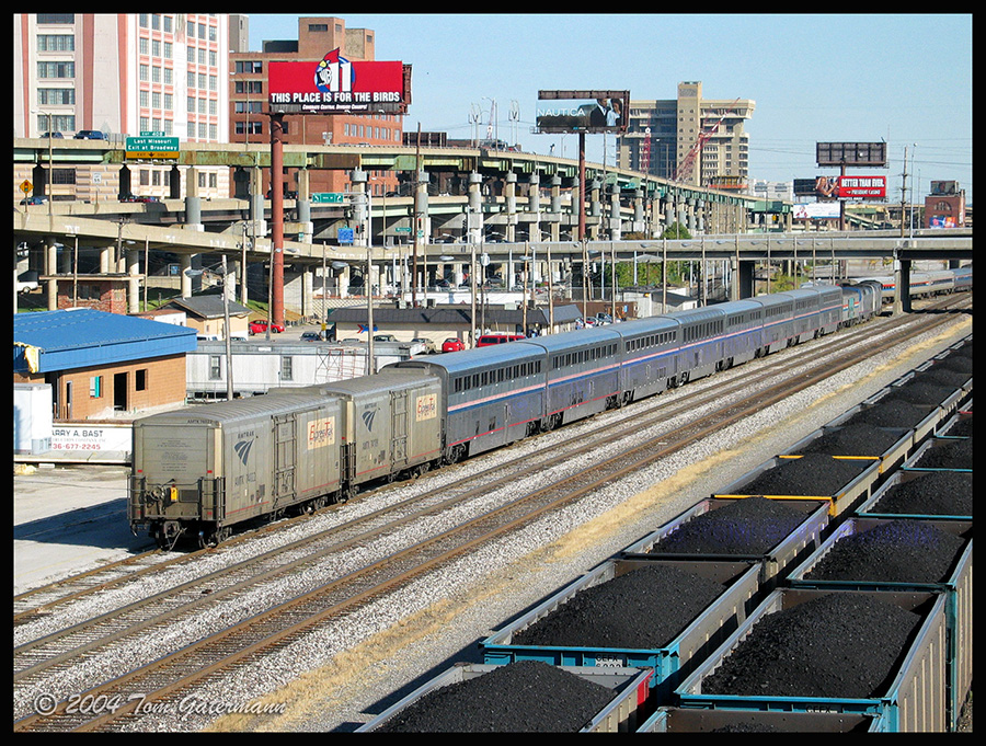 Amtrak&#39;s Southwest Chief - Detour - St. Louis, MO - 10/17/04