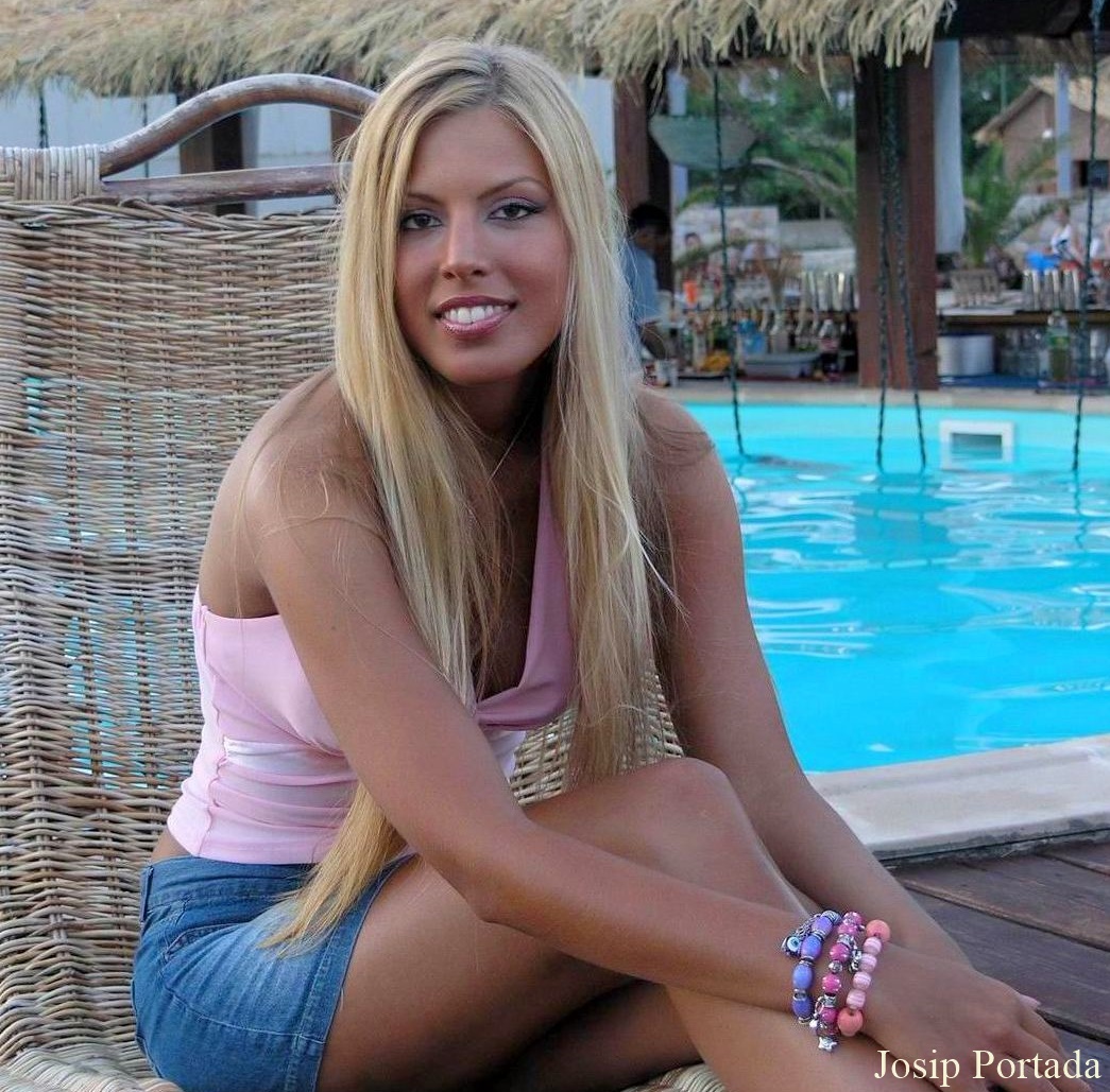 Tina katanić