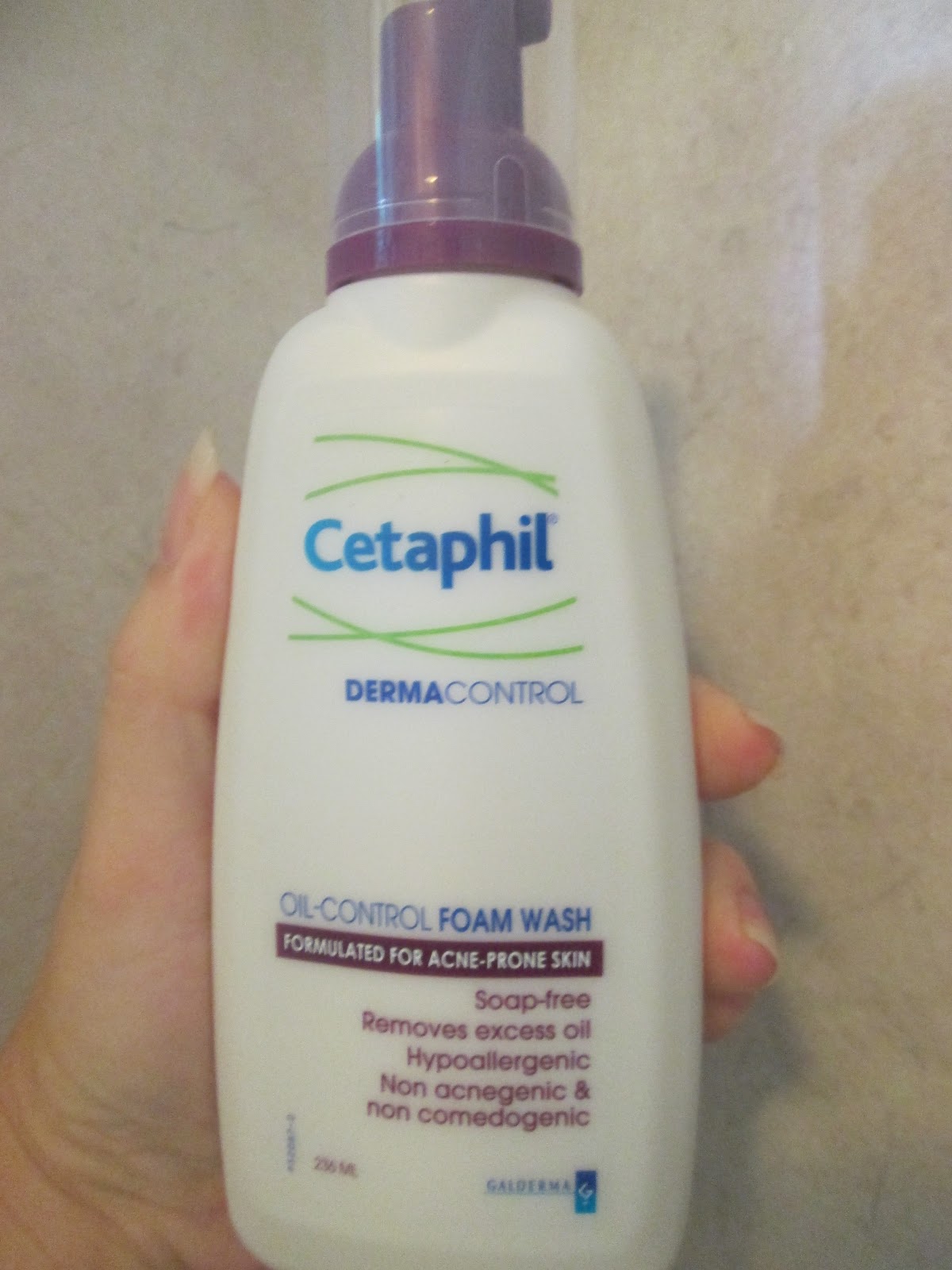 KANANI the beautiful one Cetaphil® DERMACONTROL™ Oil