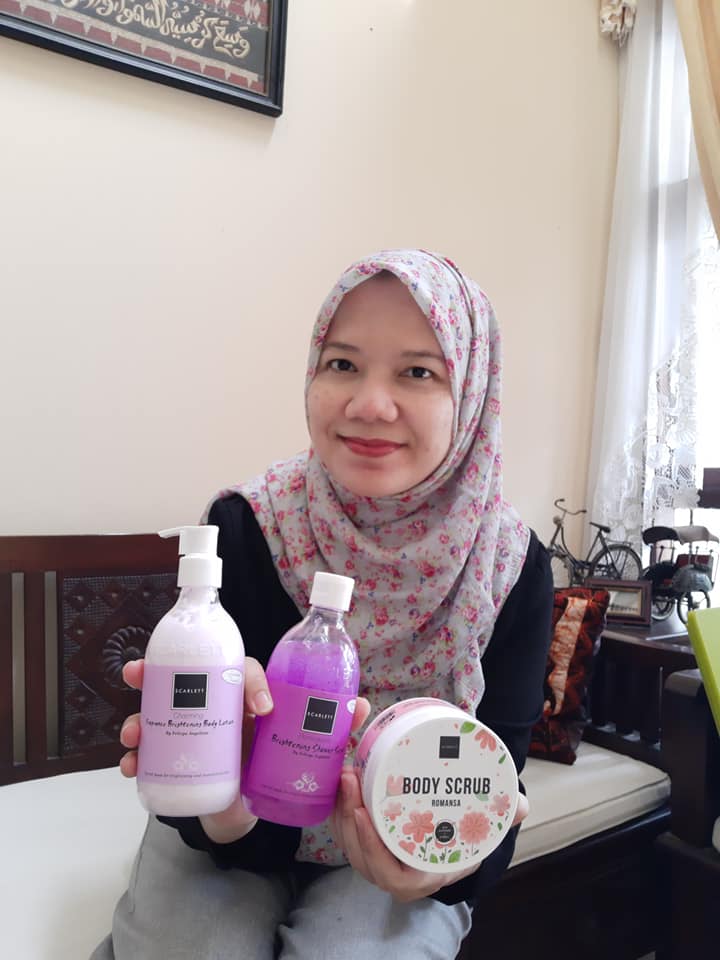 Review Scarlett Whitening Body Care Scrub Shower Lotion Nurul Sufitri Travel Lifestyle Blog Beauty