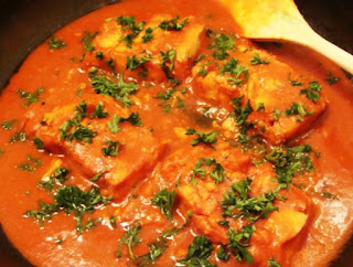 A staple in the African country Nigeria, Obe Eja Tutu or tomato fish stew is a hearty healthy fresh fish stew served with boiled yams or rice.