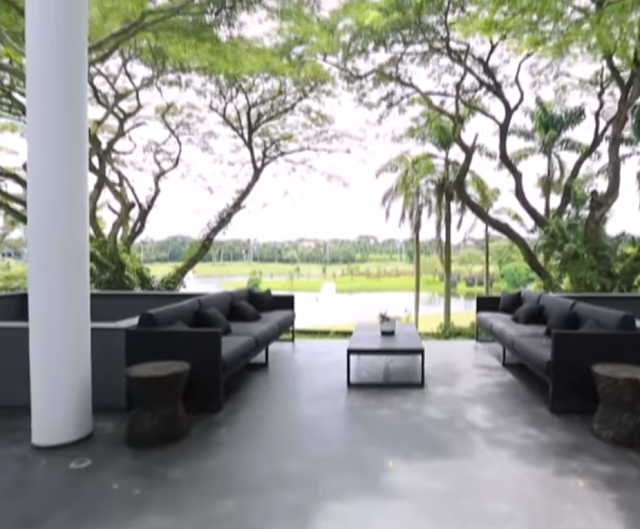 Rumah Minimalis dengan Interior Mewah Rumah Minimalis dengan Interior Mewah