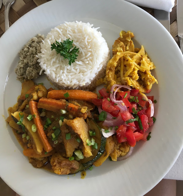 Falaise Rouge, Mauritius, vegetarian curry