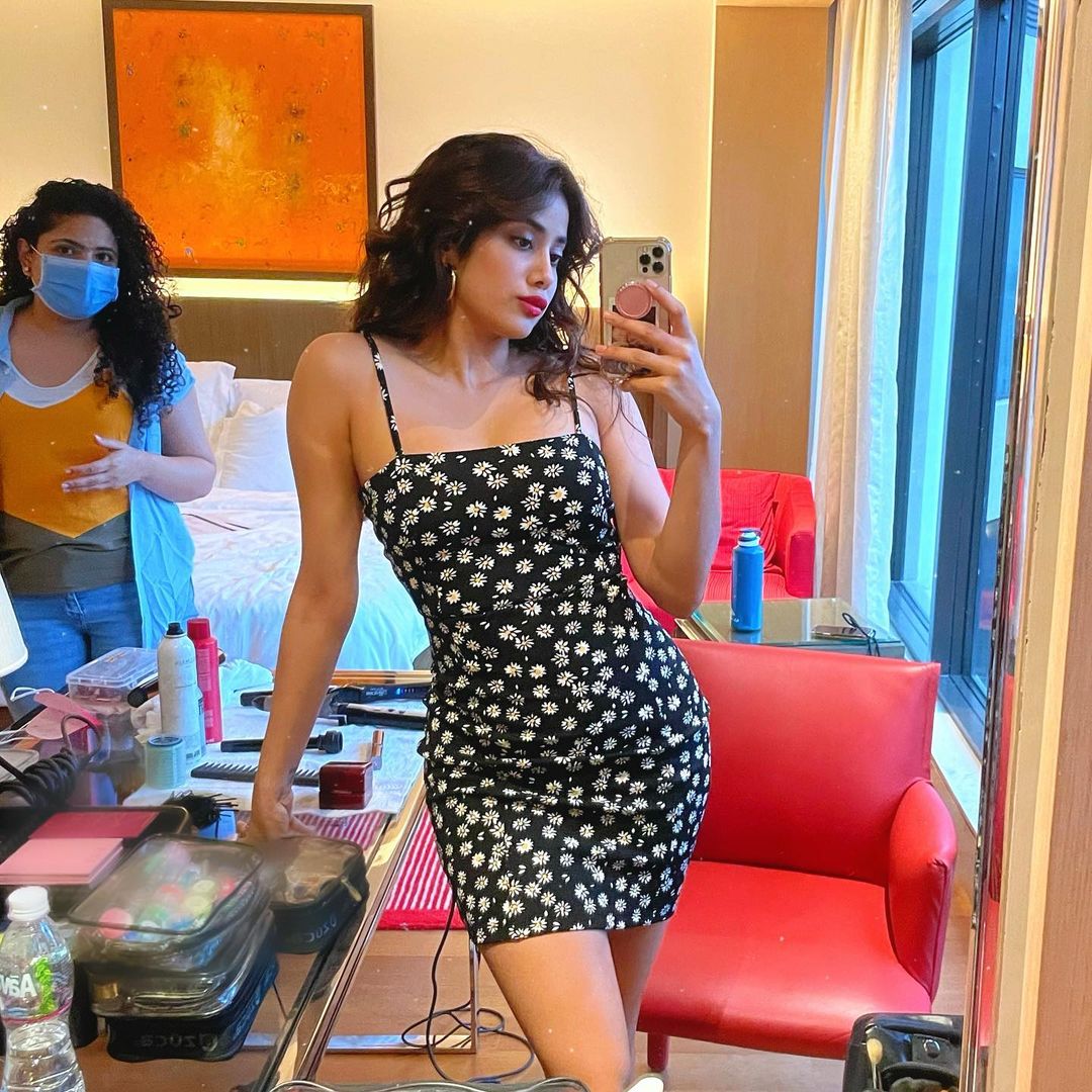 Janhvi kapoor pic