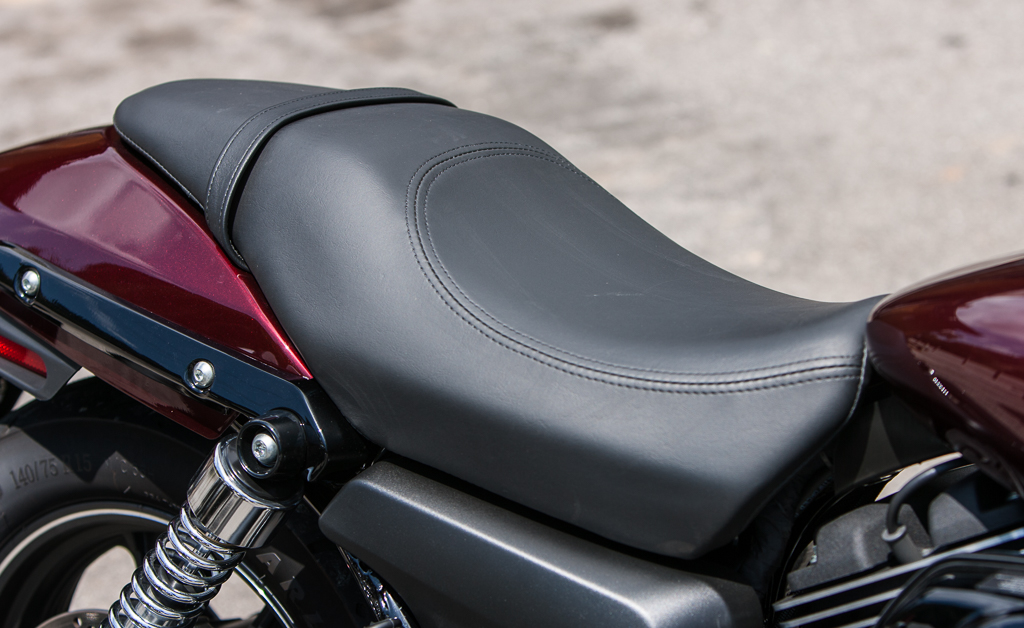 street 750 seat