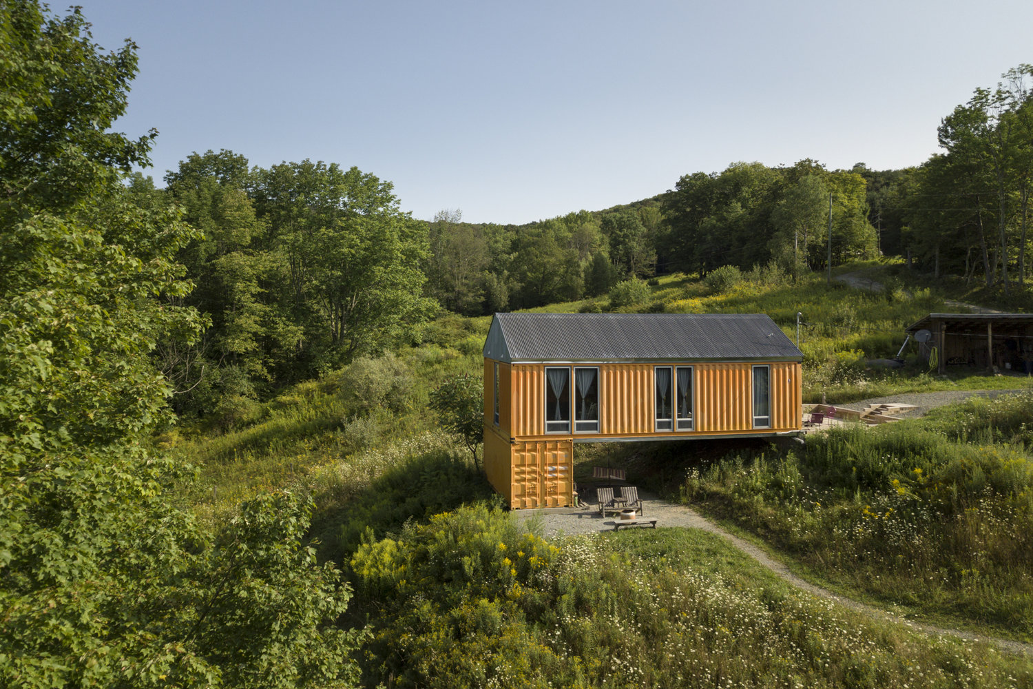 Shipping Container Homes & Buildings Shipping Container Homes by Steele House and Bigprototype