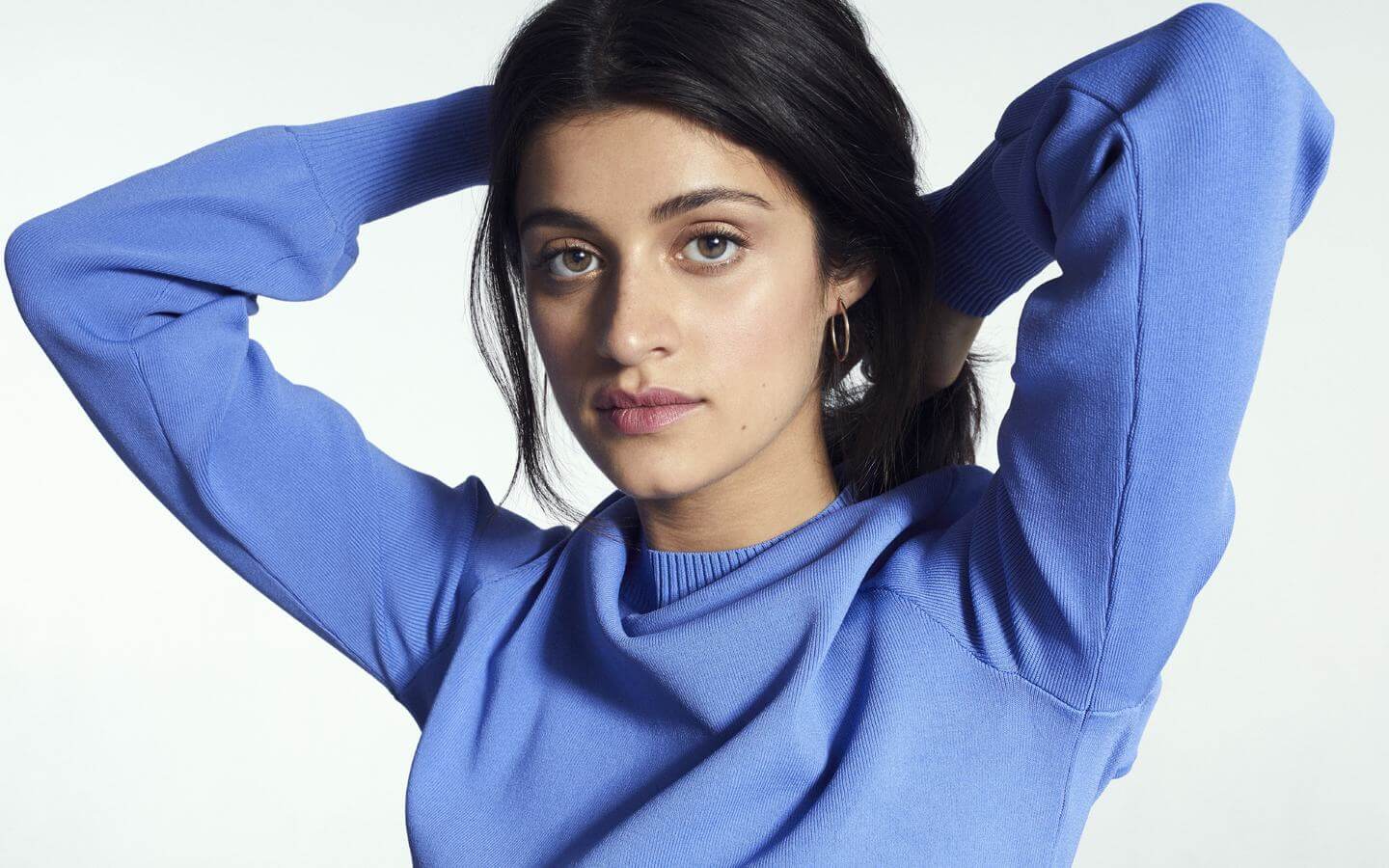 Anya Chalotra: Age, Wiki, Trivia, and Biography | FilmiFeed