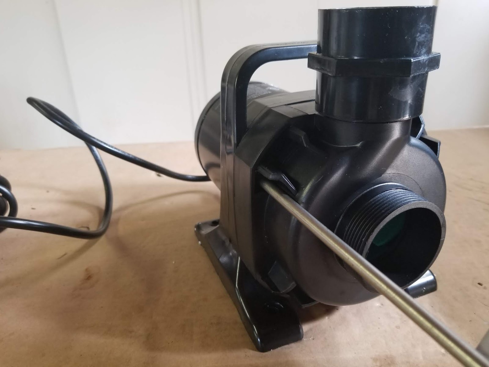 Helpful tips for fountains and ponds! How to replace an impeller on an