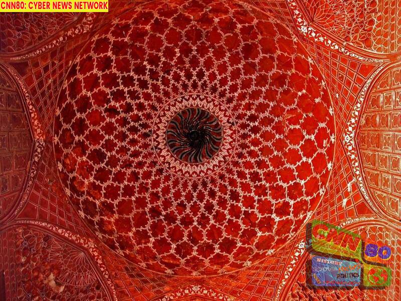 ताजमहल के मस्जिद के छत में सूर्य चक्र