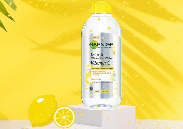 Nước tẩy trang Garnier Micellar Cleansing Water Vitamin C