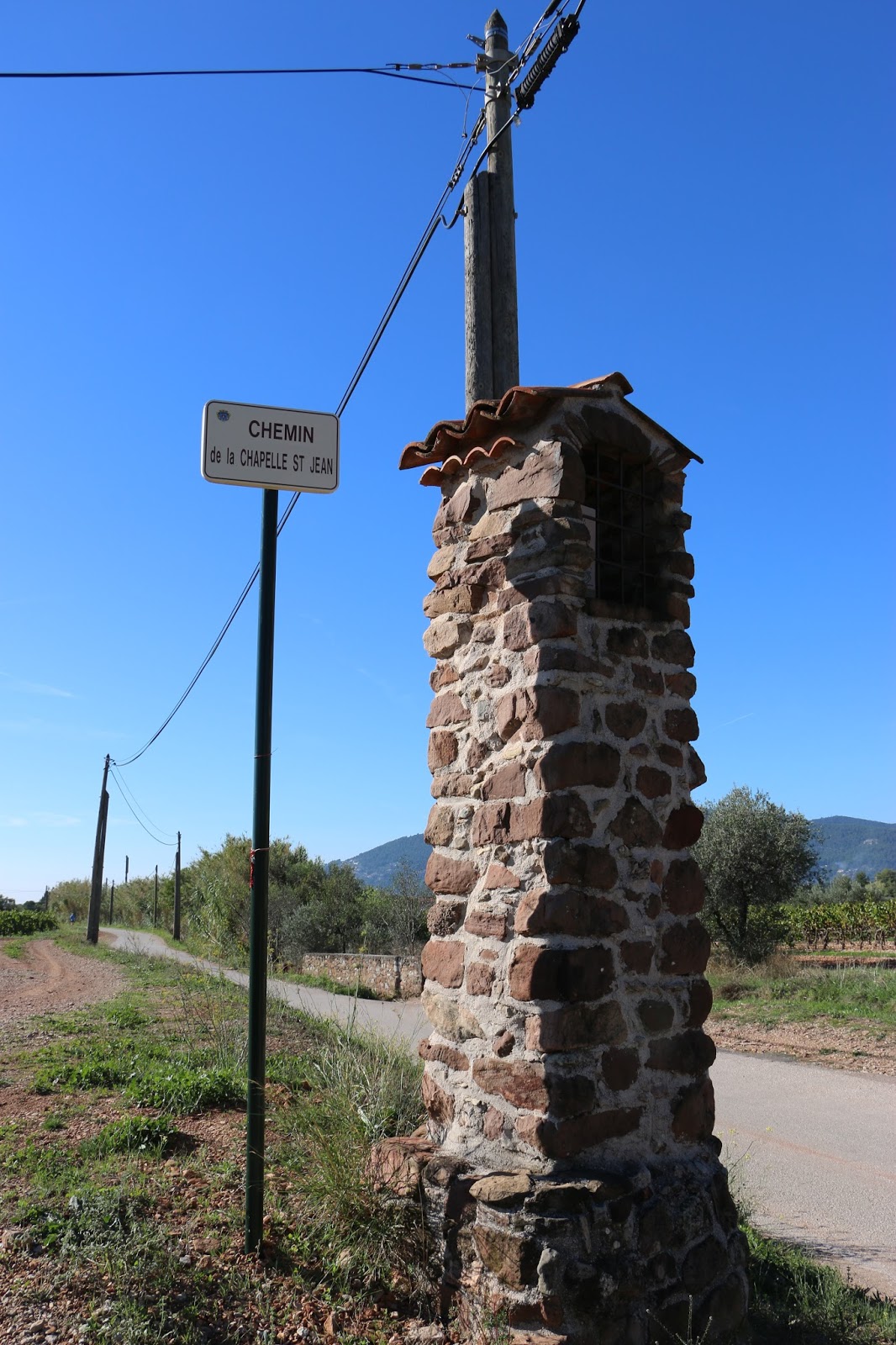 CUERS ON AIME... Quartier SAINTJEAN, chapelle SAINTJEAN