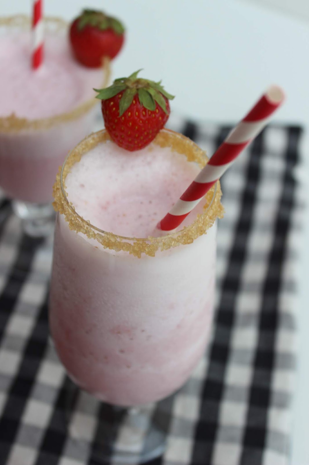 Milch &amp; Joghurtdrink (Fruchtmilch)