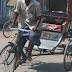 रिक्शा चालक का राशन कार्ड अविलम्ब बनाया जाय :डीएम