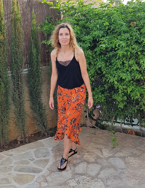 falda volantes naranja verano