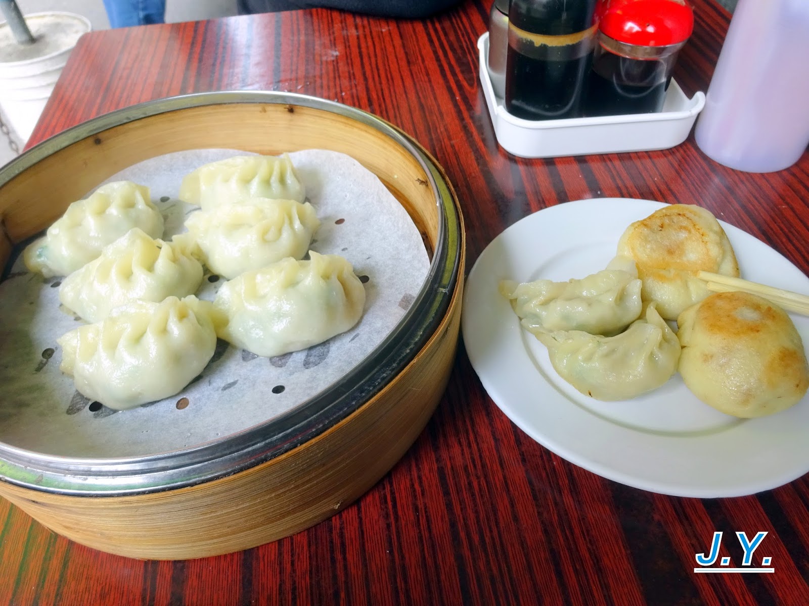 LOTEK & PETIS Steamed dumplings, Mong Kok