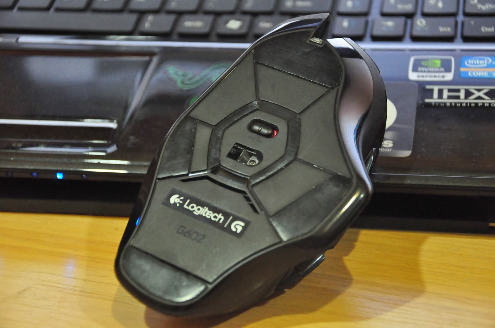 KENYSL.com: Logitech G602 Wireless Gaming Mouse Review - Does Science