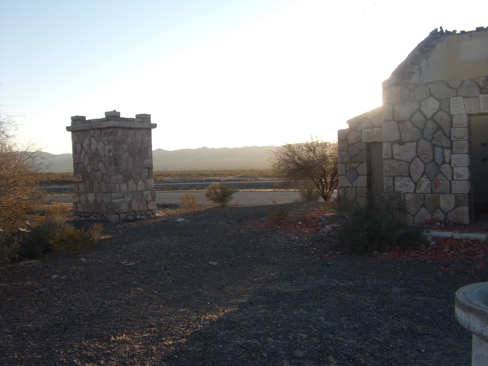 historias con pueblos LAS RUINAS DE LA ESTACIÓN TALACASTO EN ALBARDÓN