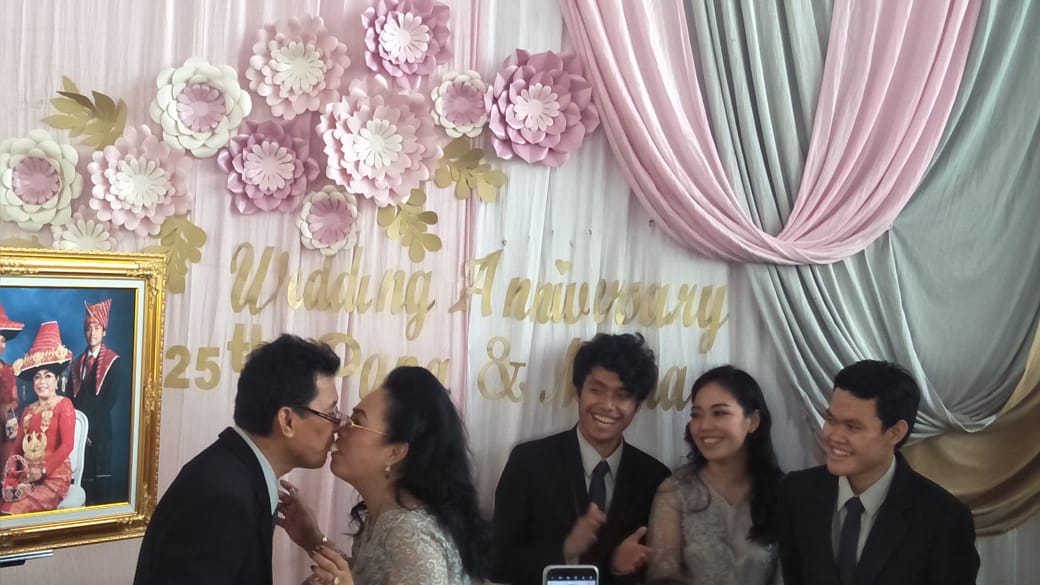 Misa Syukur Hari Ulang Tahun Perkawinan Keluarga Sadaarih