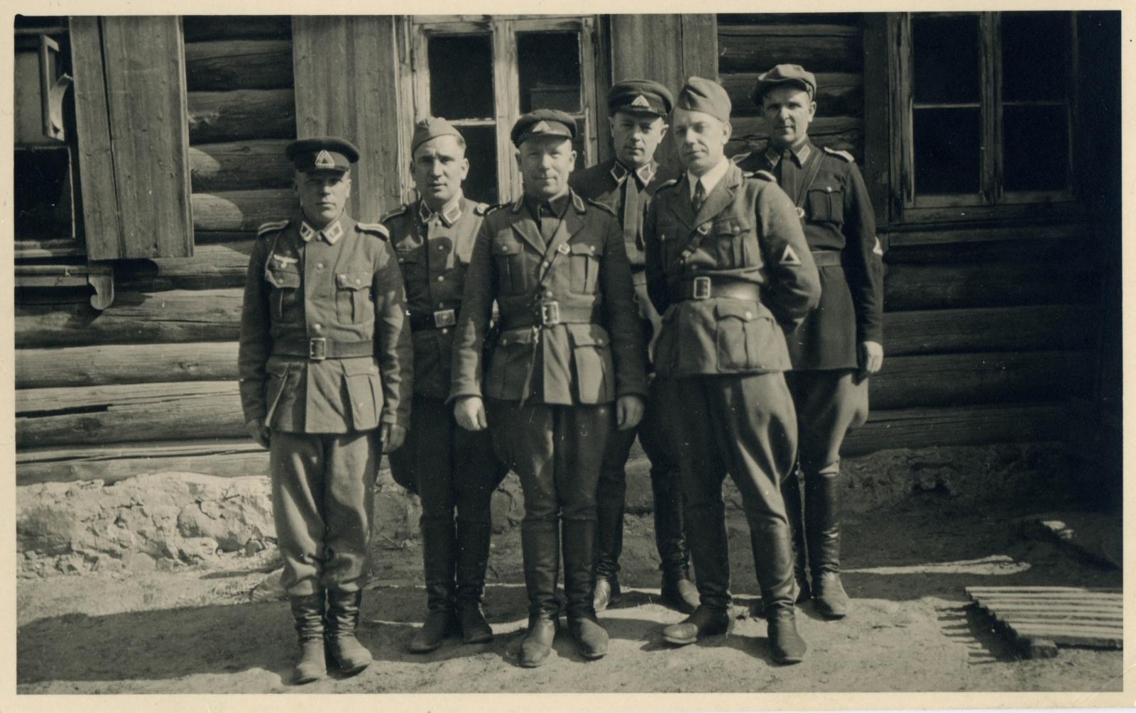 Кто такие полицаи. Польские полицаи в годы войны 1941-1945. Полицаи Германии 1942.