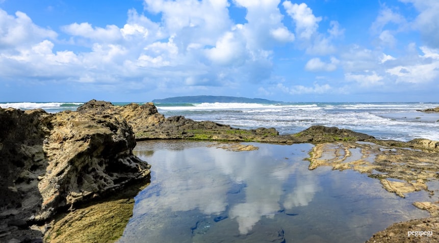 Pantai Karang Nini Wisata Pantai Pangandaran Ini Cocok Buat Kamu Yang Mencari Ketenangan