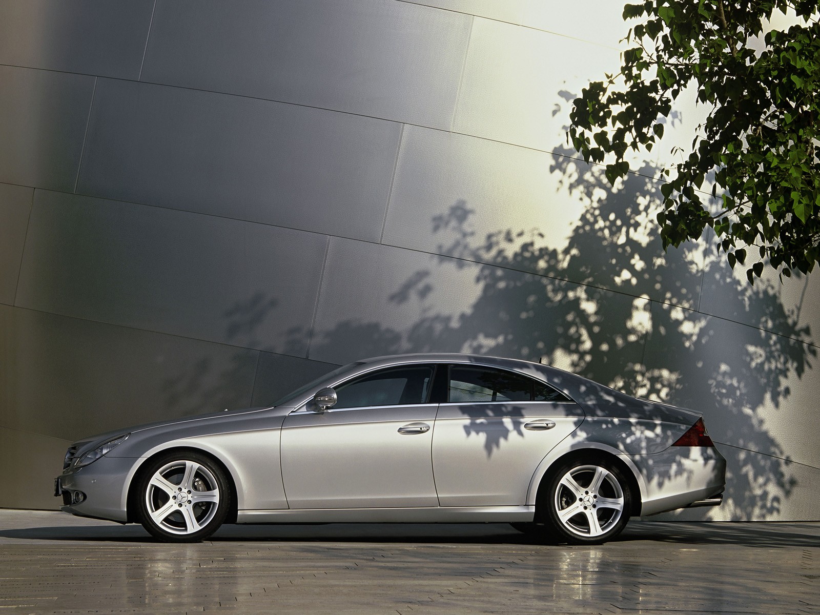 Мерседес авилон cls