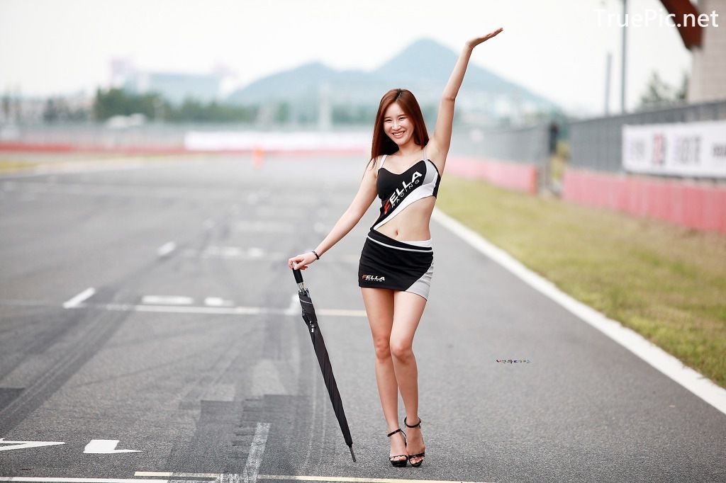 Image-Korean-Racing-Model-Cheon-Se-Ra-At-Incheon-Korea-Tuning-Festival-TruePic.net- Picture-42