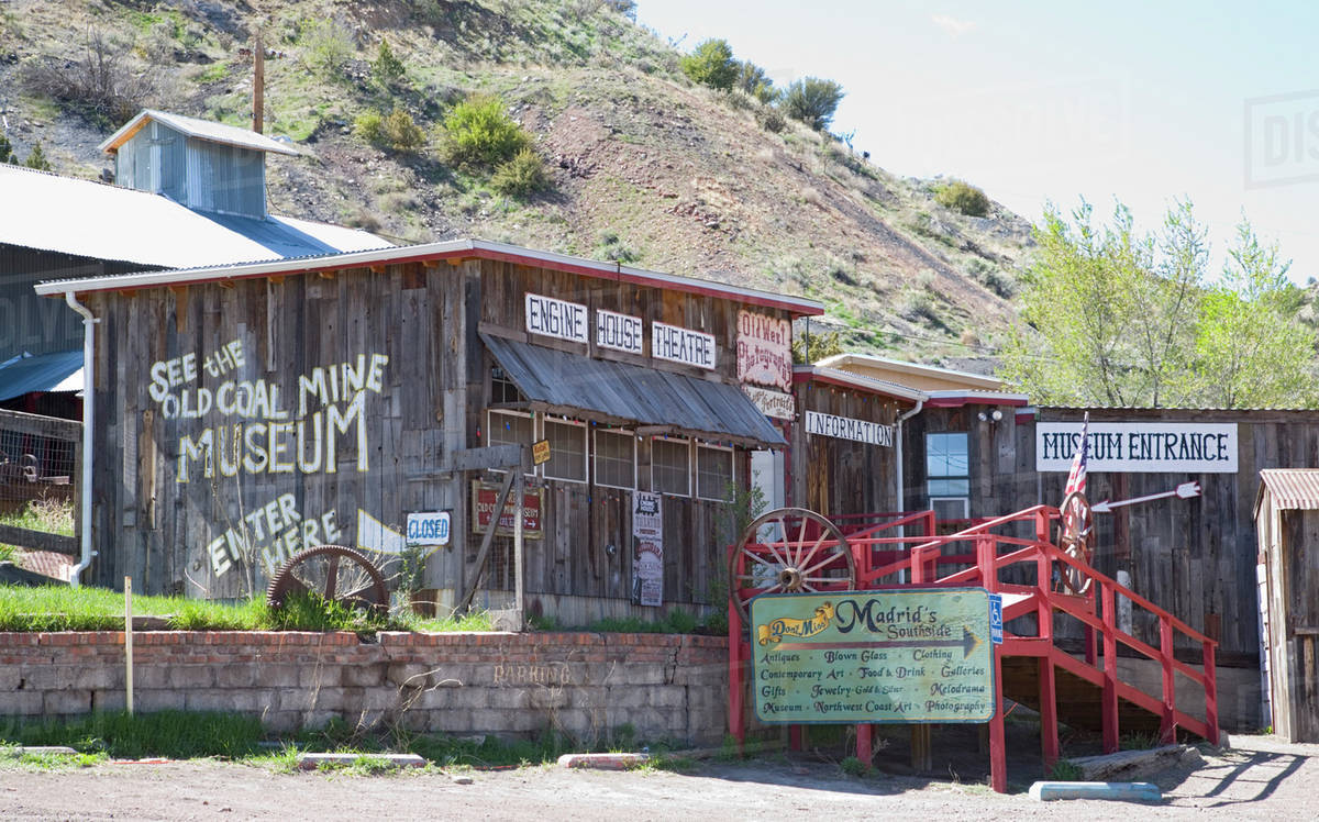 A Traveler's Guide To The Galaxy Discover New Mexico Madrid A Small