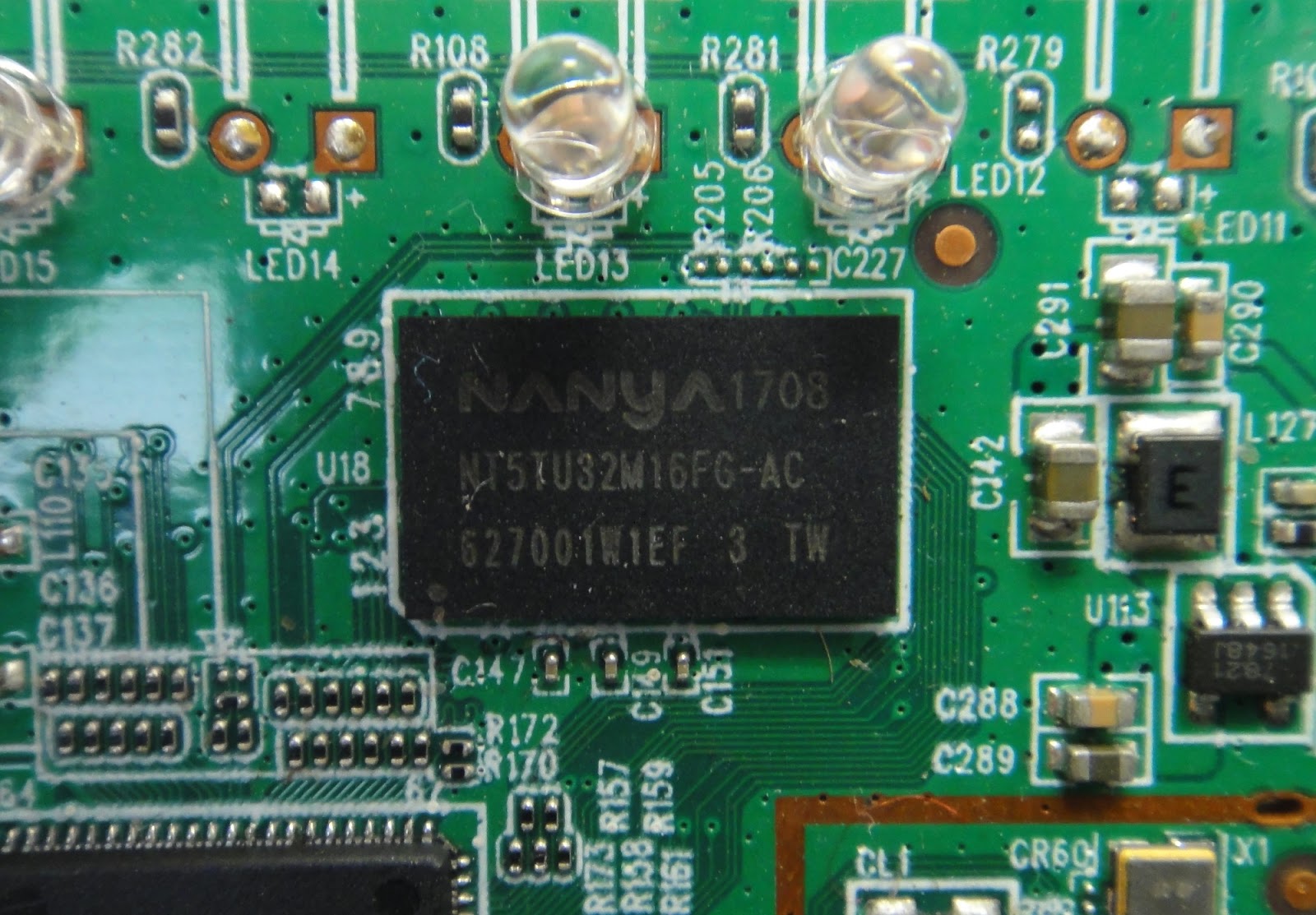 Xiaomi mi led tv 4a 32" (l32m5-5aru). L32m5-5aru xiaomi плата. L32m5-5aru плата. 32 m 5 1. телевизор haier 32 разъемы сзади.