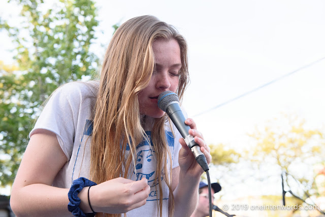 Dizzy at The Royal Mountain Records BBQ at NXNE on June 8, 2019 Photo by John Ordean at One In Ten Words oneintenwords.com toronto indie alternative live music blog concert photography pictures photos nikon d750 camera yyz photographer