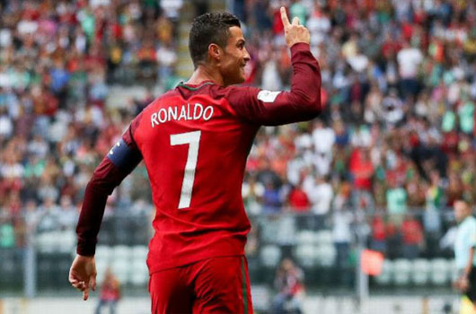 Real ruồng bỏ Ronaldo: Nhẫn nhịn, đợi "trả thù" ở World Cup 2018 2 Real ruồng bỏ Ronaldo: Nhẫn nhịn, đợi "trả thù" ở World Cup 2018 2
