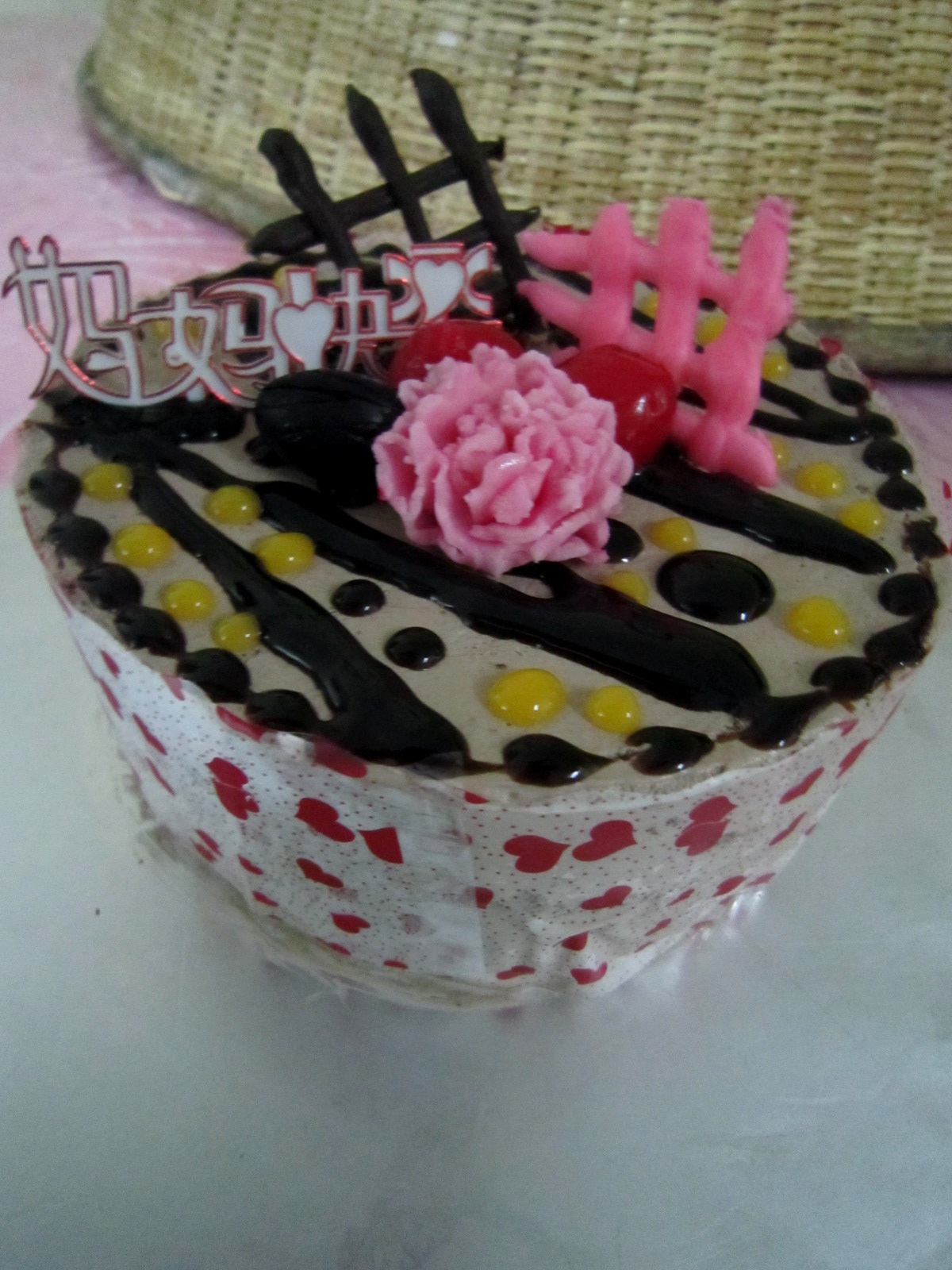 给母亲的生日蛋糕图片-图库-五毛网