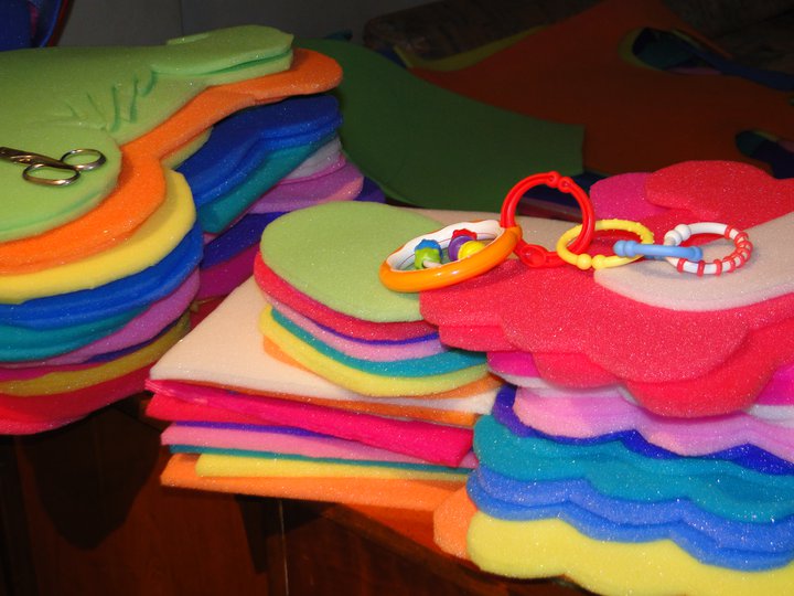 Festejemos que amanece Cotillón artesanal abril