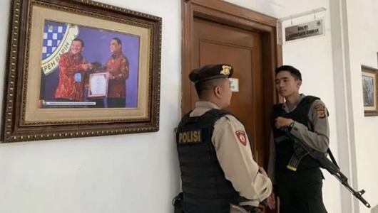 KPK Geledah Ruang Kerja Sekda Jabar Terkait Suap Proyek Meikarta