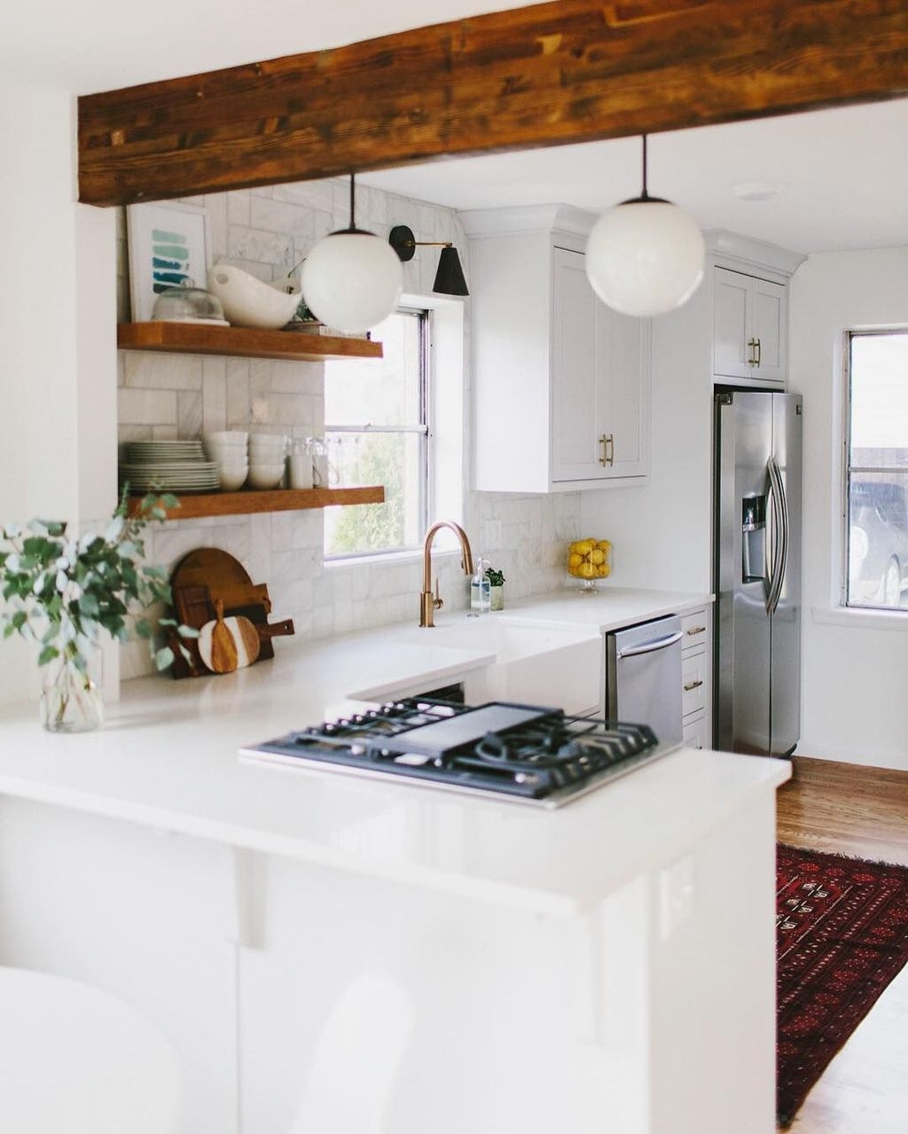 20+ Elegant Small White Kitchen Design Ideas