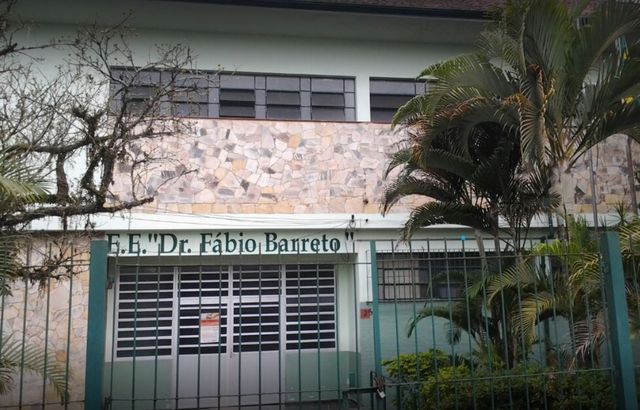 Nota sobre casos de Covid-19 na Escola Fábio Barreto em Registro-SP