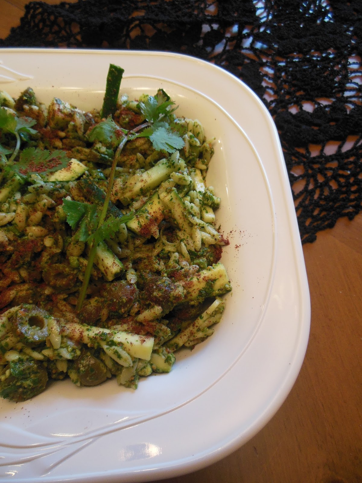 Orzo Pasta Salad with Pistachio Pesto, the perfect springtime promise