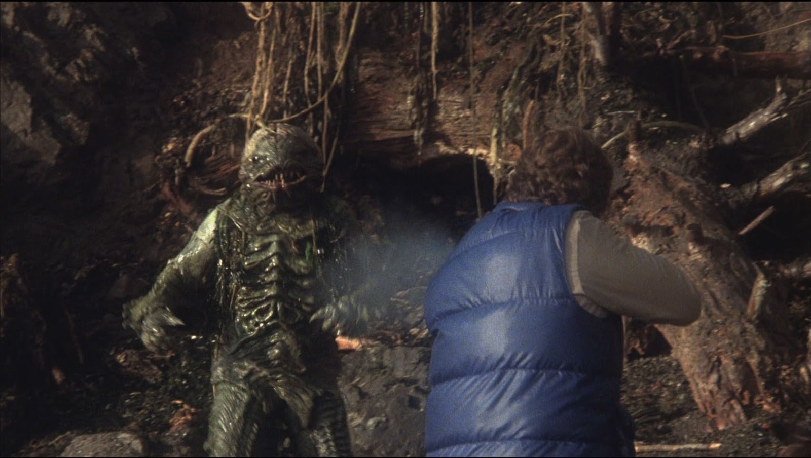 Horror Moth: Stupri e omicidi dagli abissi (Recensione "Monster