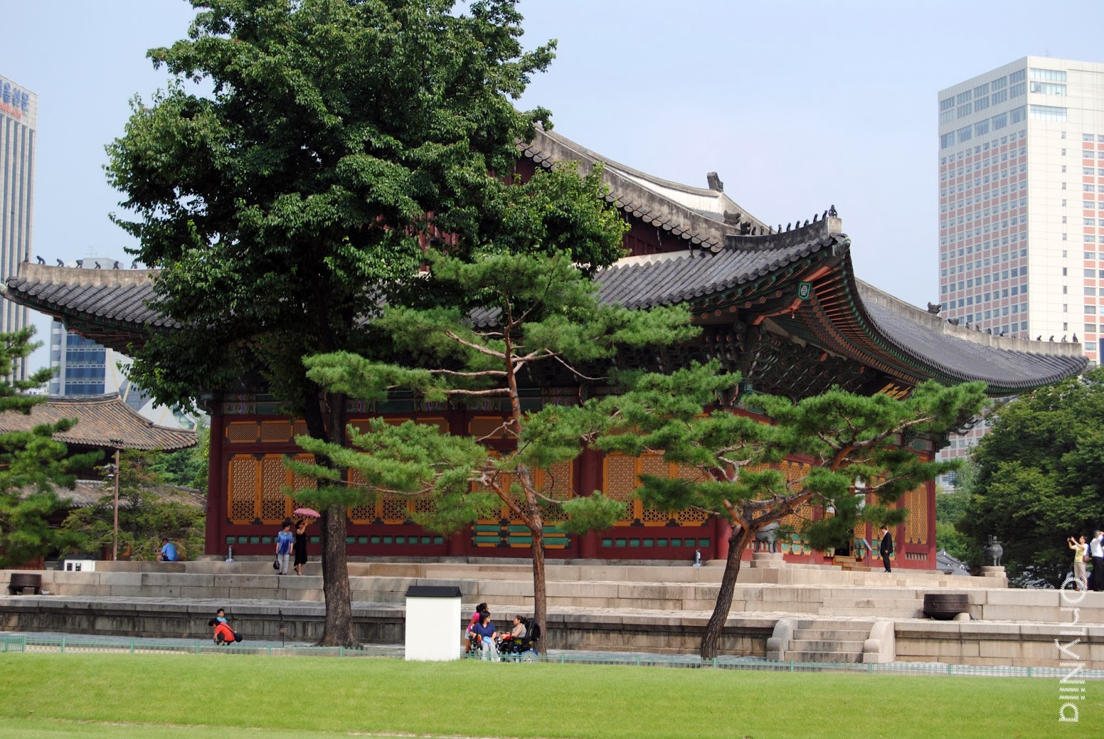 Дворец токсугун