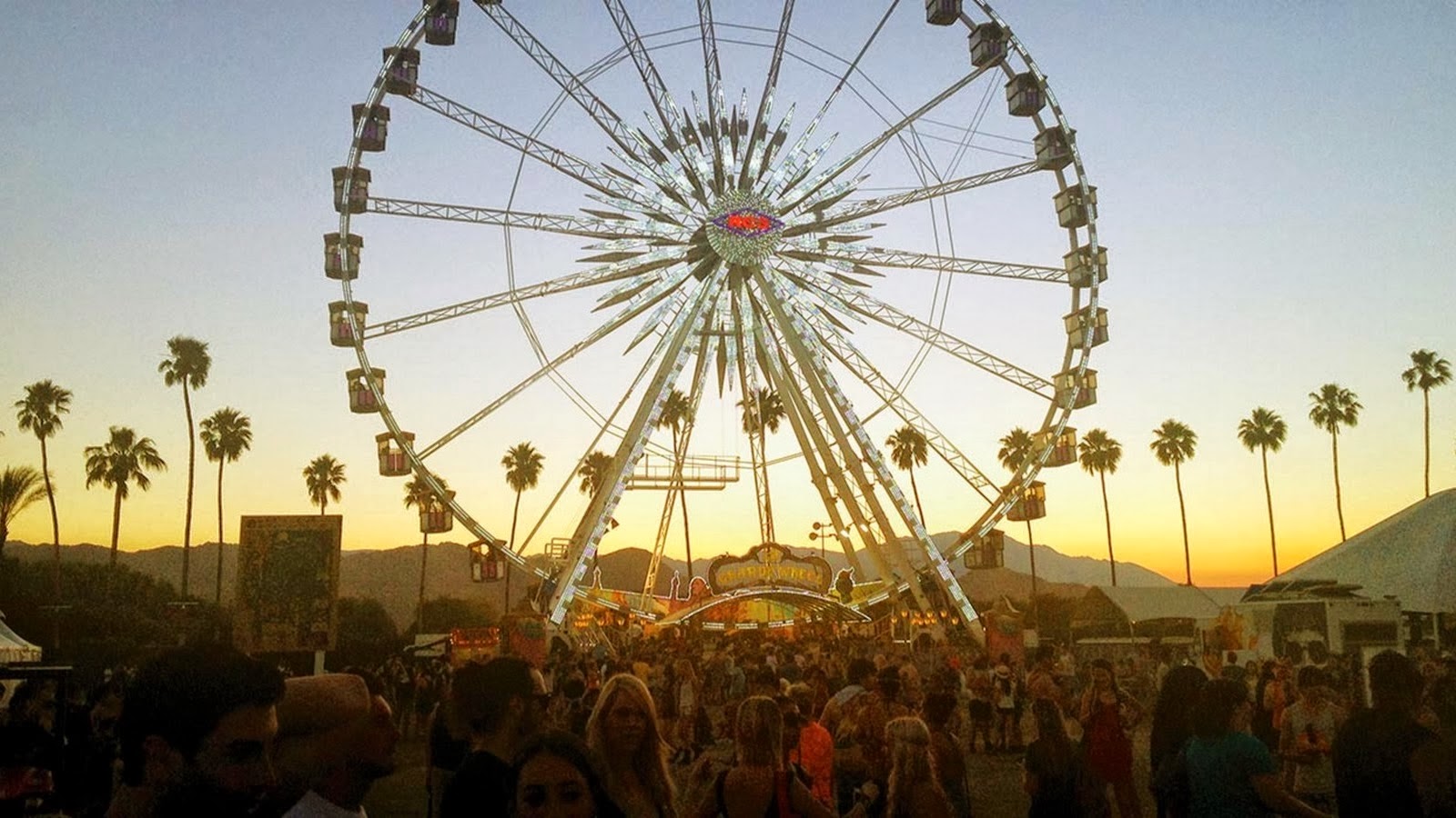 Styling On A Budget: Fabulous Looks From Coachella 2014