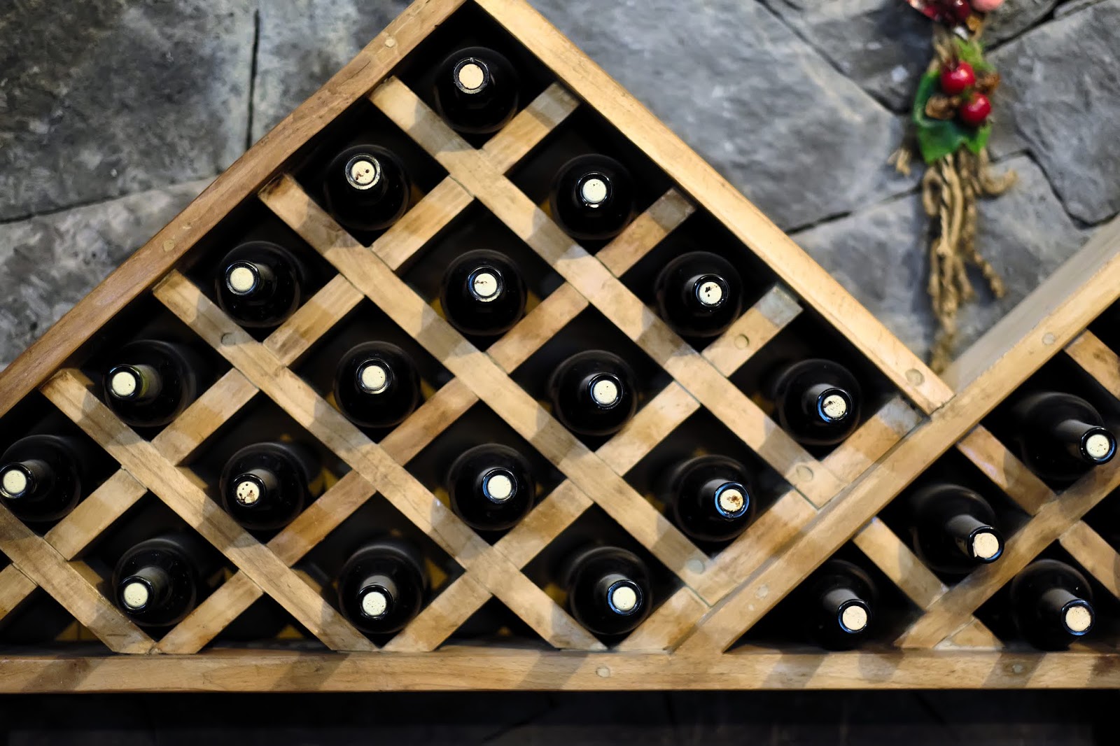 DIY Wood Wine Rack