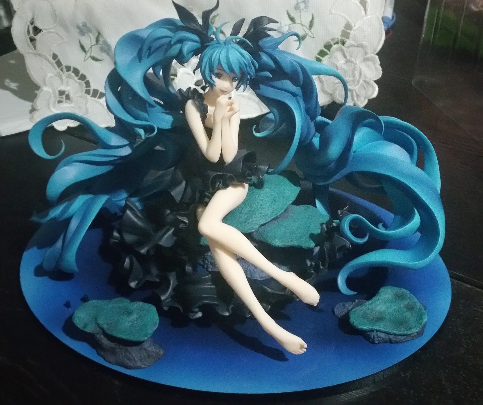 Figure Unboxing and Review: Shinkai Shoujo Hatsune Miku | MILKCANANIME