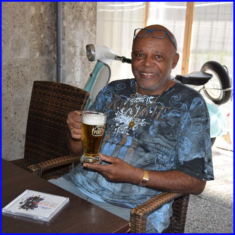 Magic Mac New Album Ronnie Jones Statisfy My Soulthe complete